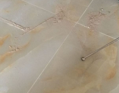 什邡瓷砖空鼓维修公司分享粘合剂选择不当在瓷砖铺贴过程中可能导致以下问题